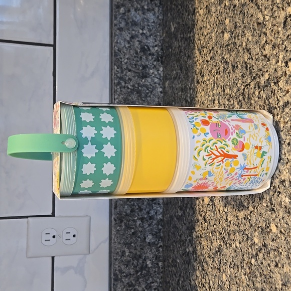 NWT Roller Rabbit Snackle Stack Containers With Carry Handle - Picture 2 of 4